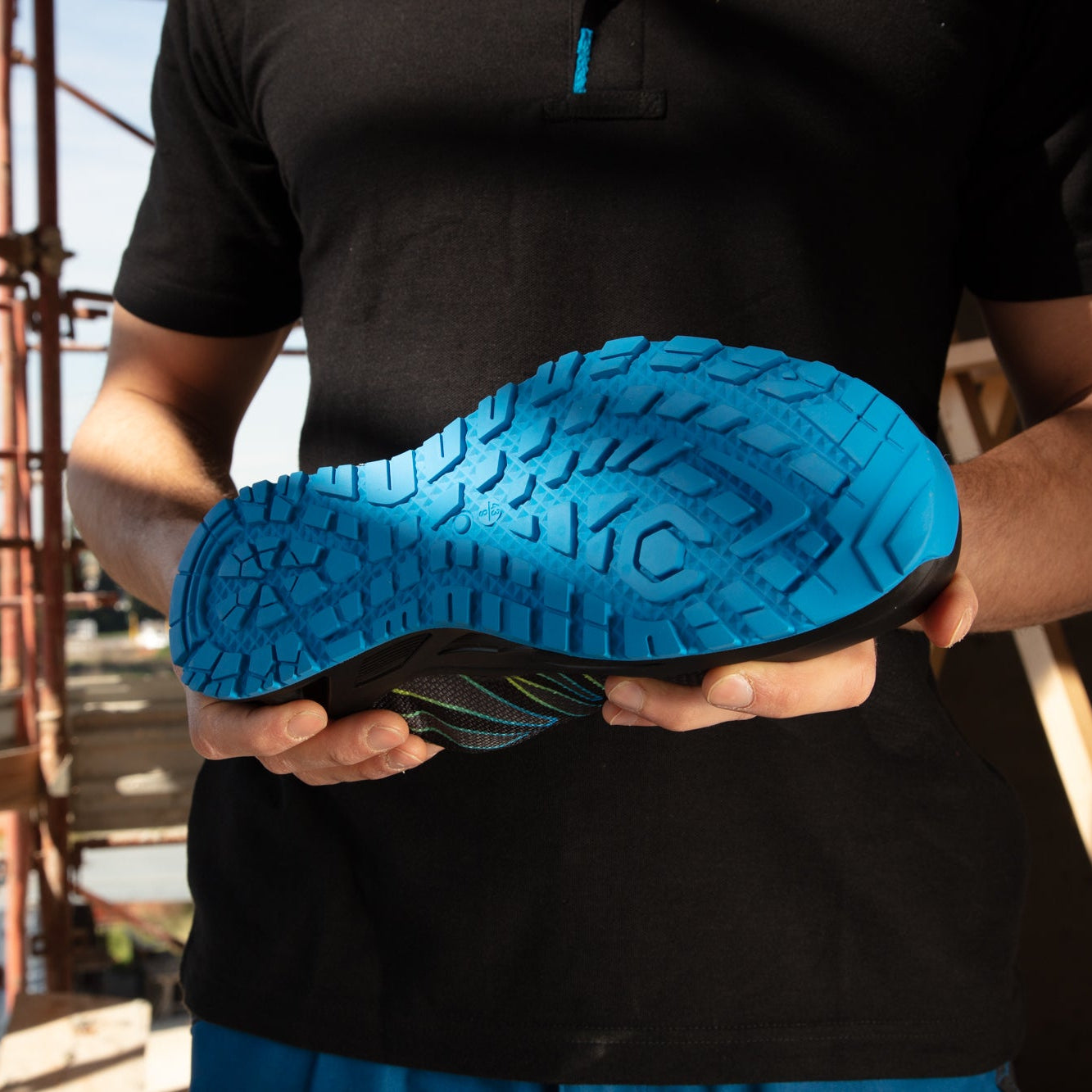 Image of CHAUSSURES BASSES K-ENERGY S3
