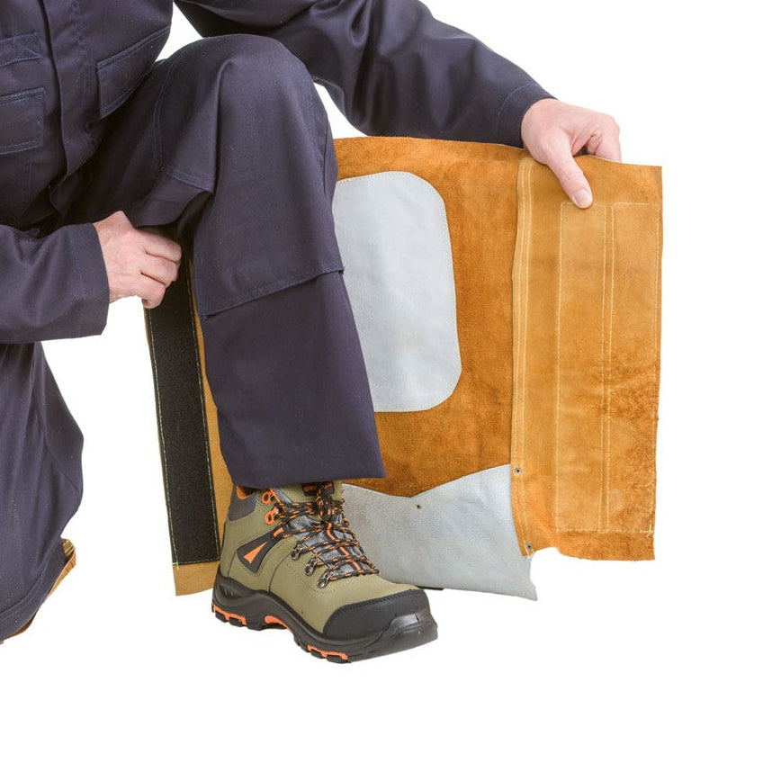 Image of GUÊTRES EN CUIR DE QUALITÉ AVEC RENFORT 40CM