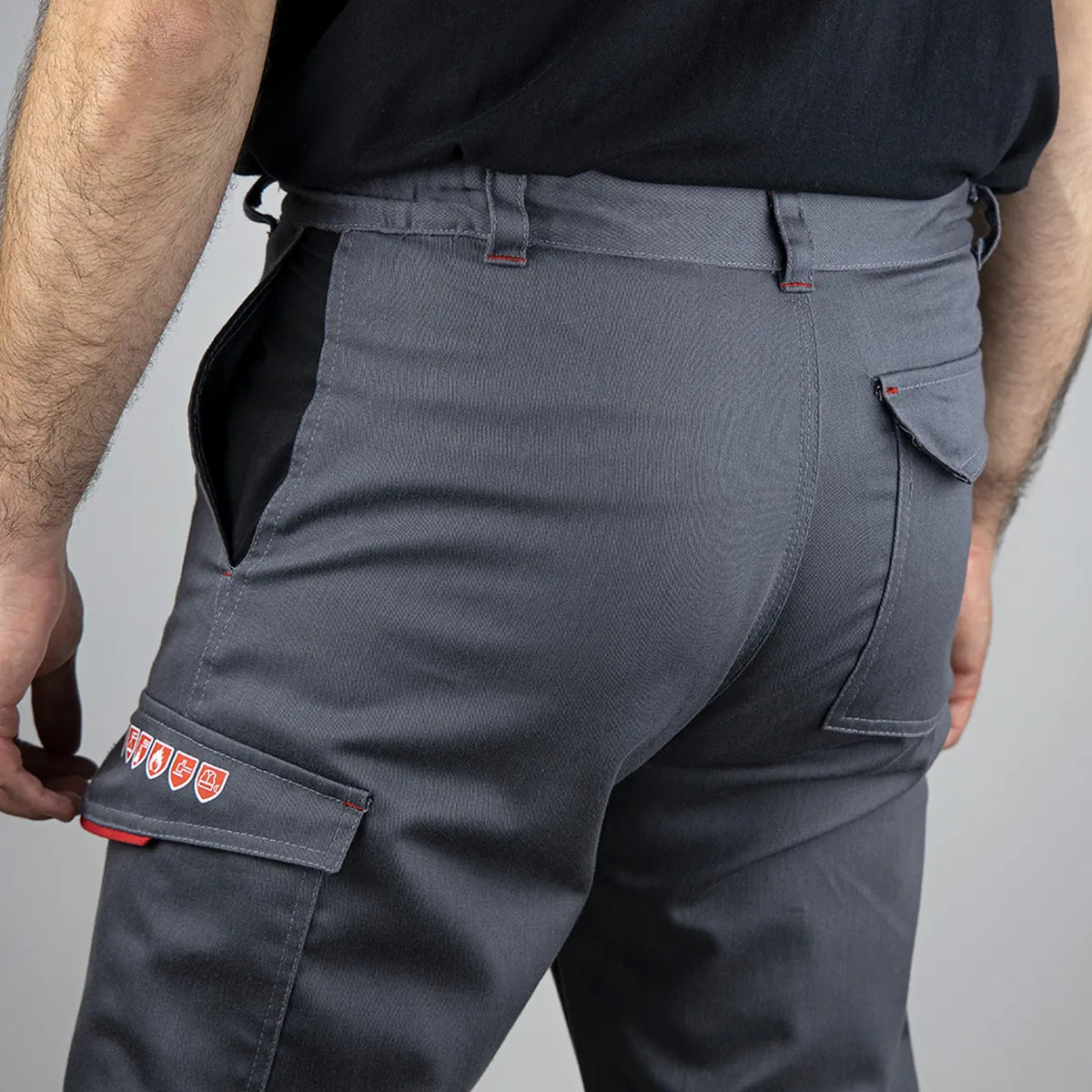 PANTALON MULTIRISQUES LMA AVEC BANDES RÉFLÉCHISSANTES